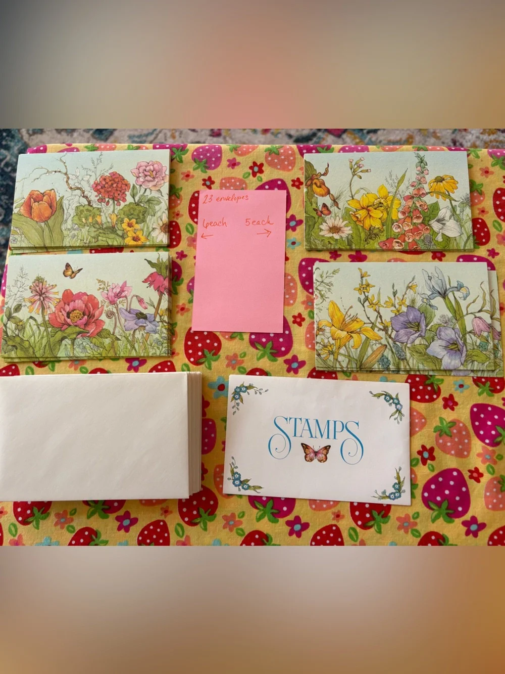 Bundle/lot of Vintage American Greeting & Current cards & stationary.